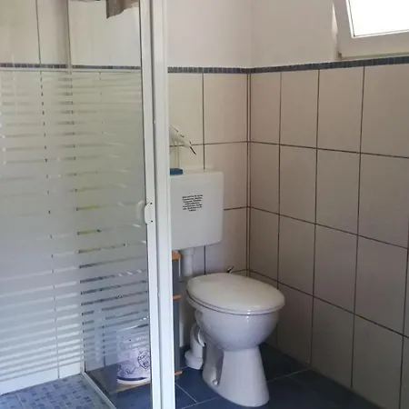 Gemuetliche-ferienwohnung-backbord