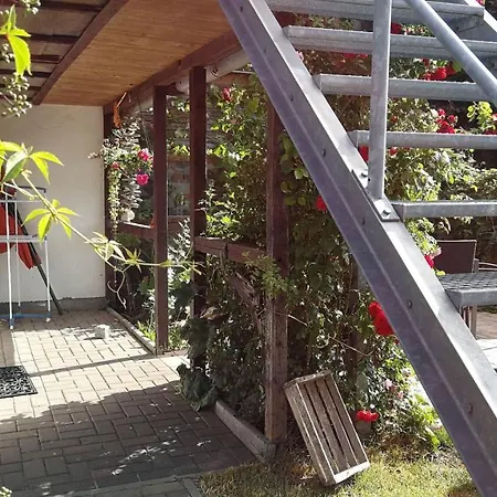 Gemuetliche-ferienwohnung-backbord *